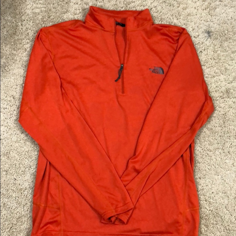 North face pullover